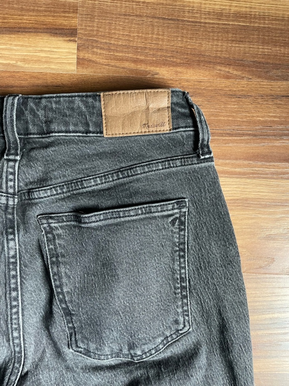 Madewell The Curvy Perfect Vintage Straight Jean in Lunar Wash Size 28 Petite - Picture 11 of 11